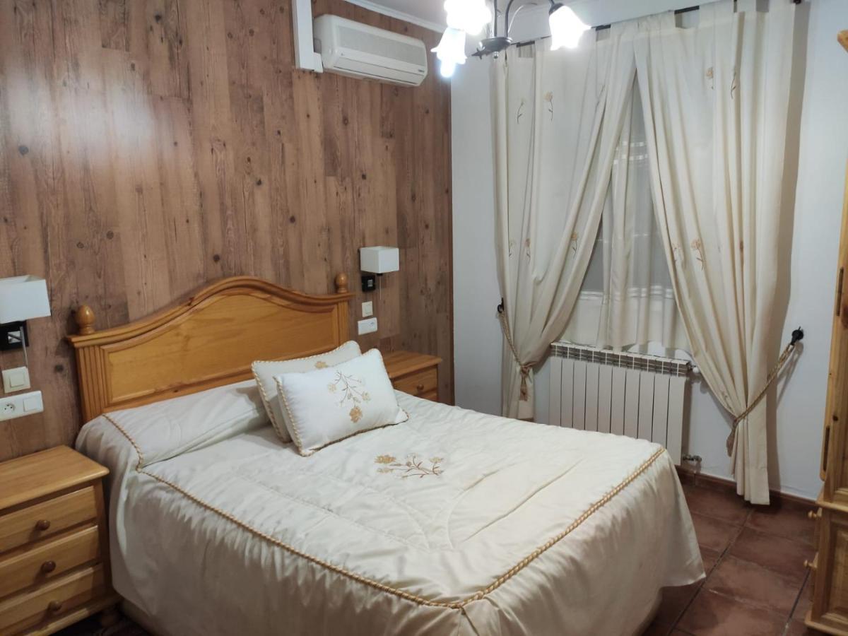 ויינואבה דה לוס אינפנטס Casa Rural Iris מראה חיצוני תמונה