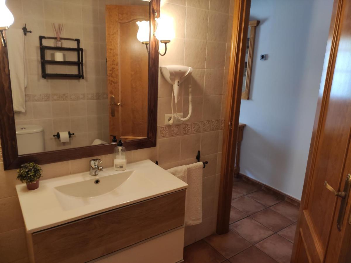 ויינואבה דה לוס אינפנטס Casa Rural Iris מראה חיצוני תמונה